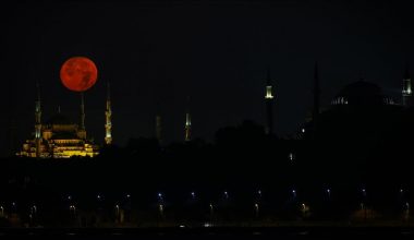 Yağmurlu hava ‘kanlı ay tutulması’nın görülmesini engellemeyecek