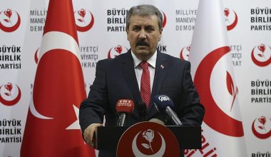 BBP Genel Başkanı Destici: Yerel seçimler sonbahara alınsın