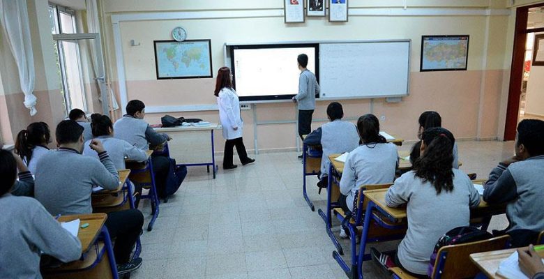 OHAL Komisyonu kararıyla öğrencileriyle buluştular.