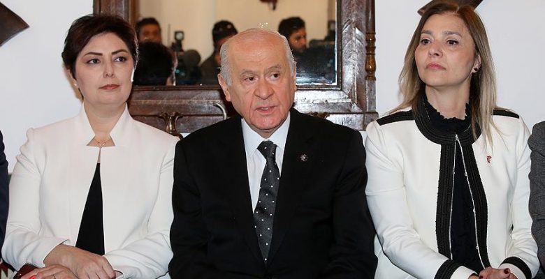 Bahçeli’den emeklilikte yaşa takılanlarla ilgili açıklama.