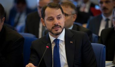 Hazine ve Maliye Bakanı Albayrak: Enflasyonda aşağı yönlü trendi çok daha güçlü şekilde göreceğiz.