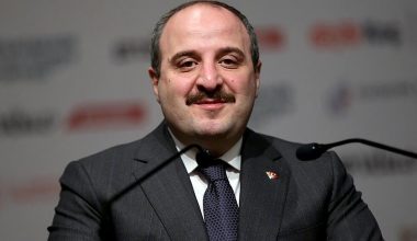 Bakan Varank: Yetkinlik ve Dijital Dönüşüm Merkezlerini 10’a çıkarmayı hedefliyoruz.