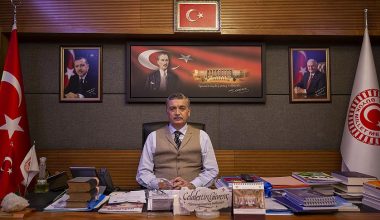 ‘İktidarı yıpratacağım’ diye bir şehir halkını hedef alırsanız, bedelini sandıkta ödersiniz’.