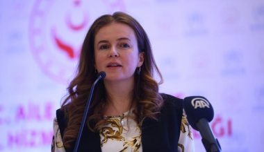 ‘Hedefimiz kadın istihdamını yüzde 41’e yükseltmek’.