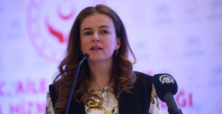 ‘Hedefimiz kadın istihdamını yüzde 41’e yükseltmek’.