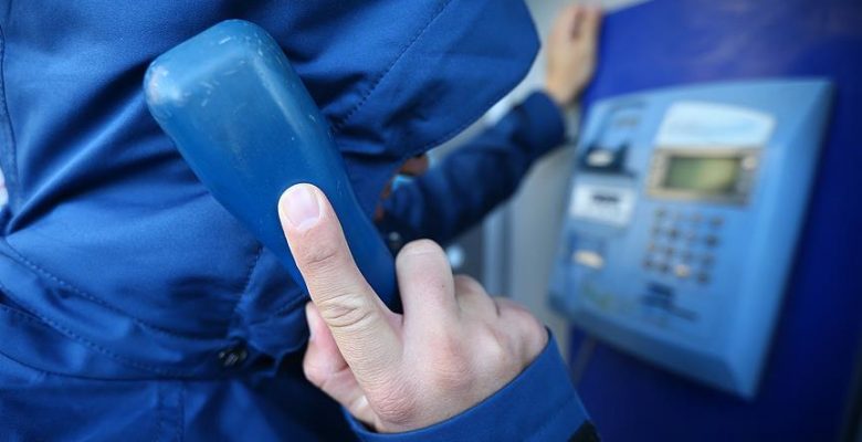 Ankesörlü telefon soruşturmasında 20 gözaltı kararı.