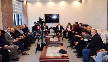 Ak parti Ataşehir Belediye Başkan Adayı İsmail ERDEM Basına  Ödüllü Projelerini Anlattı.