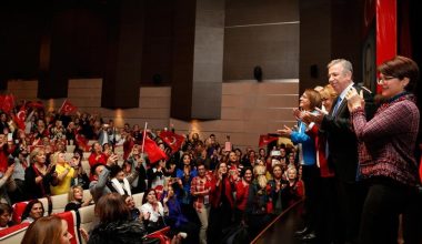 Mansur Yavaş, CHP ve İYİ Partili kadınlarla bir araya geldi.