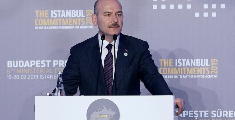 ‘Göç, sadece duyguyla, güzel sözlerle yönetilecek bir alan değildir’.