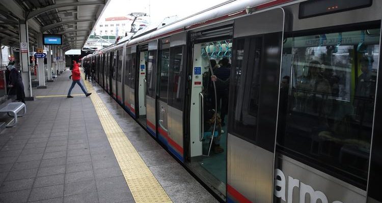 Bakan Turhan açıkladı: 15 dakikada bir sefer.