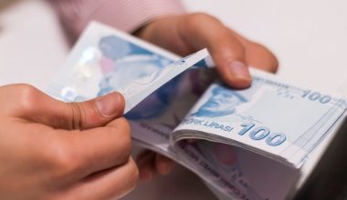 Memur ve emeklilere büyük müjde! Memura ikramiye emekliye aile yardımı.