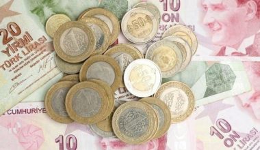 Emekli maaşı bayram ikramiyesi ne zaman yatacak, kimler alacak? 2019 SGK SSK Bağkur bayram ikramiyesi zammı var mı?.